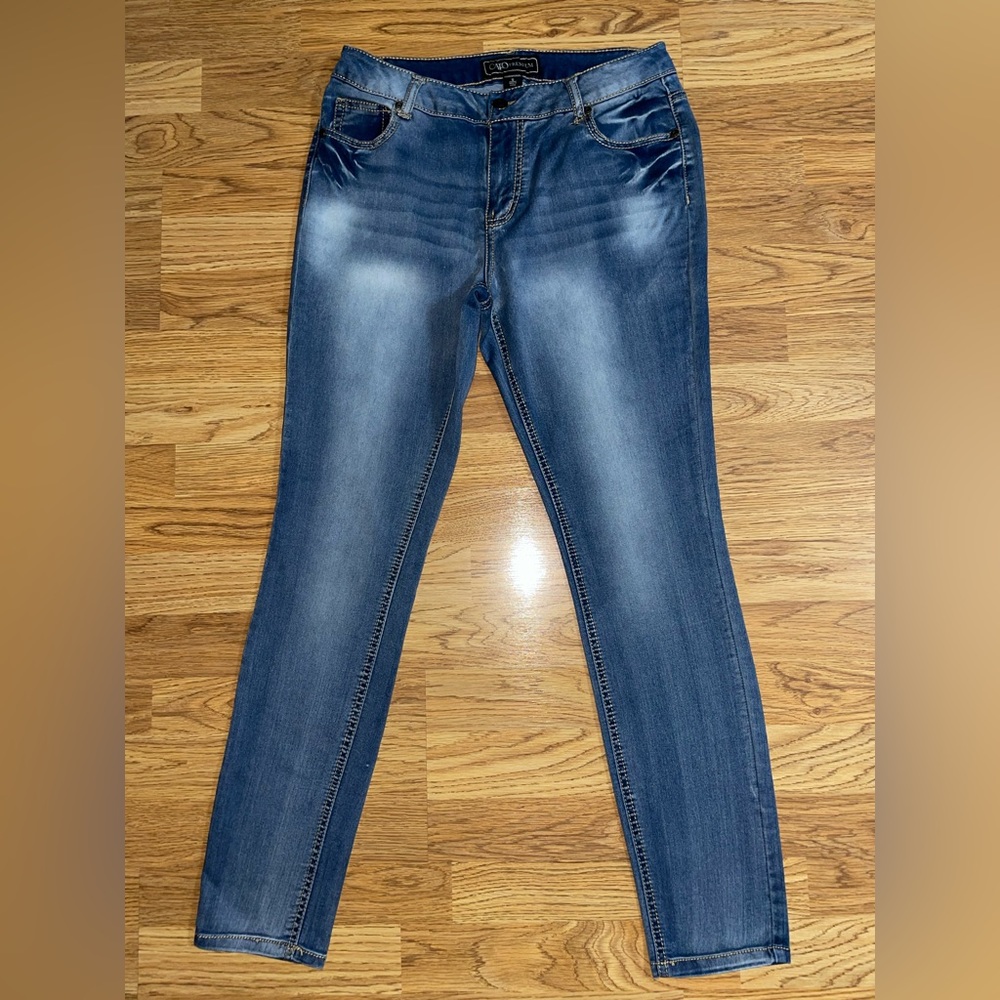 Cato Premium Denim Skinny Jeans Women’s 12 Distressed Medium Wash